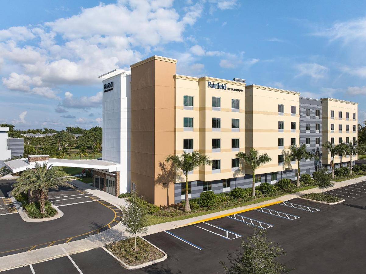 Fairfield Inn & Suites By Marriott Fort Lauderdale Northwest Tamarac Exterior photo